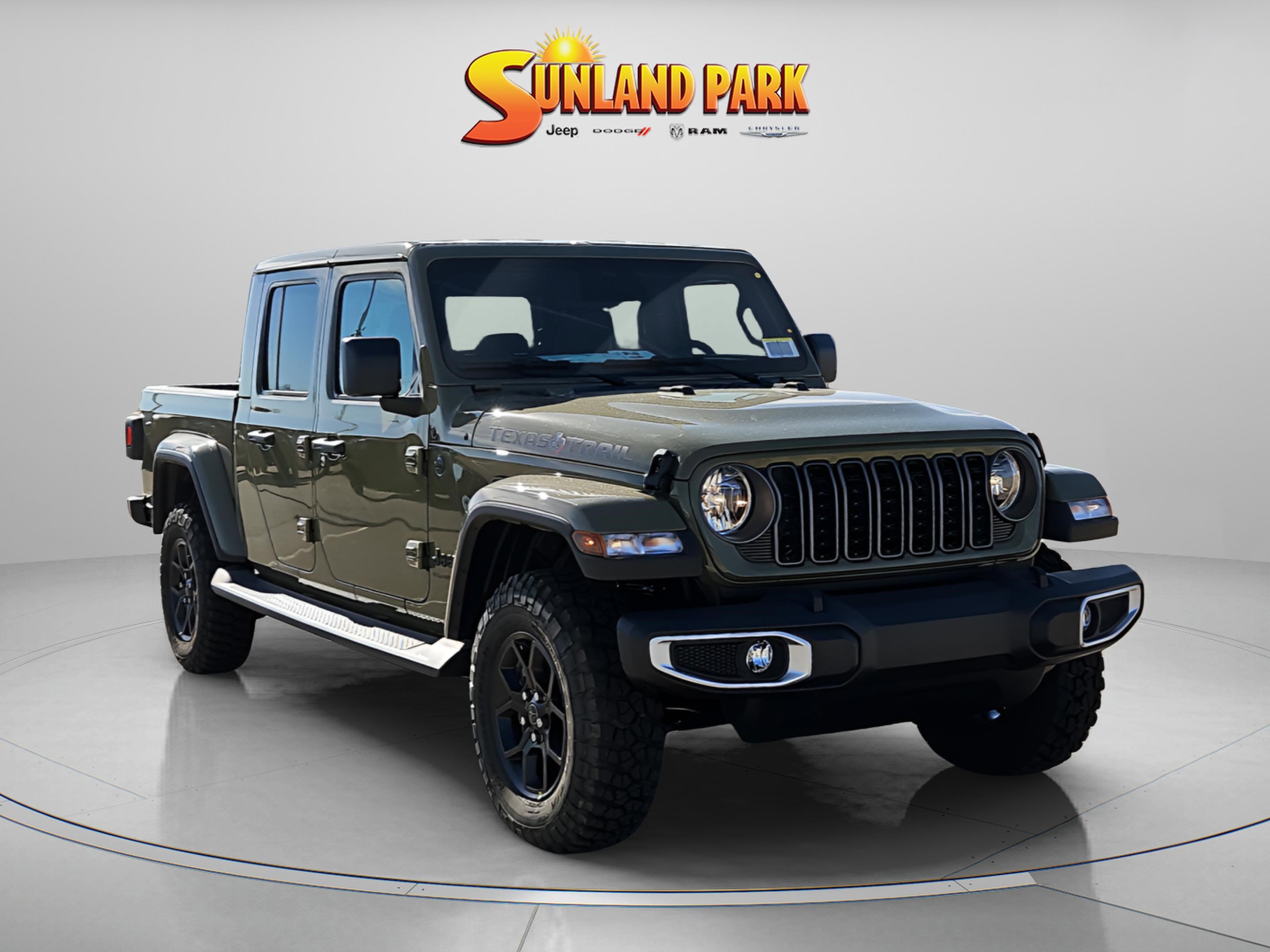 2026 Jeep Gladiator Sport