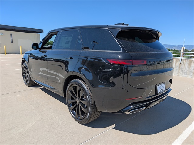 2025 Land Rover Range Rover Sport SE photo 2