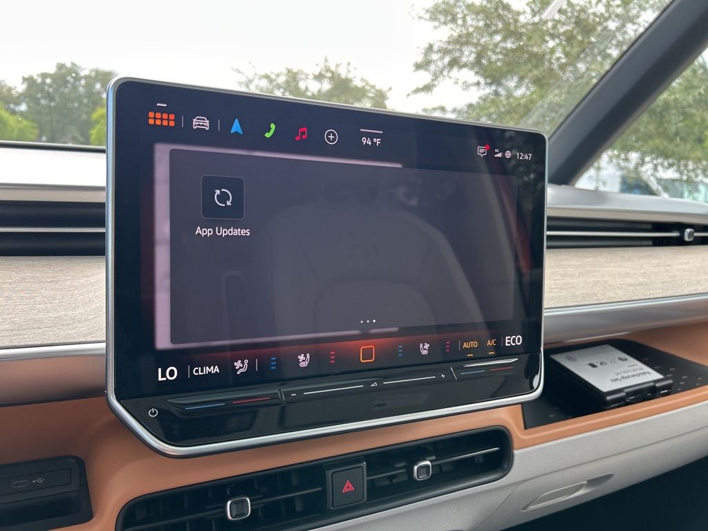 2025 Volkswagen ID. Buzz photo 26