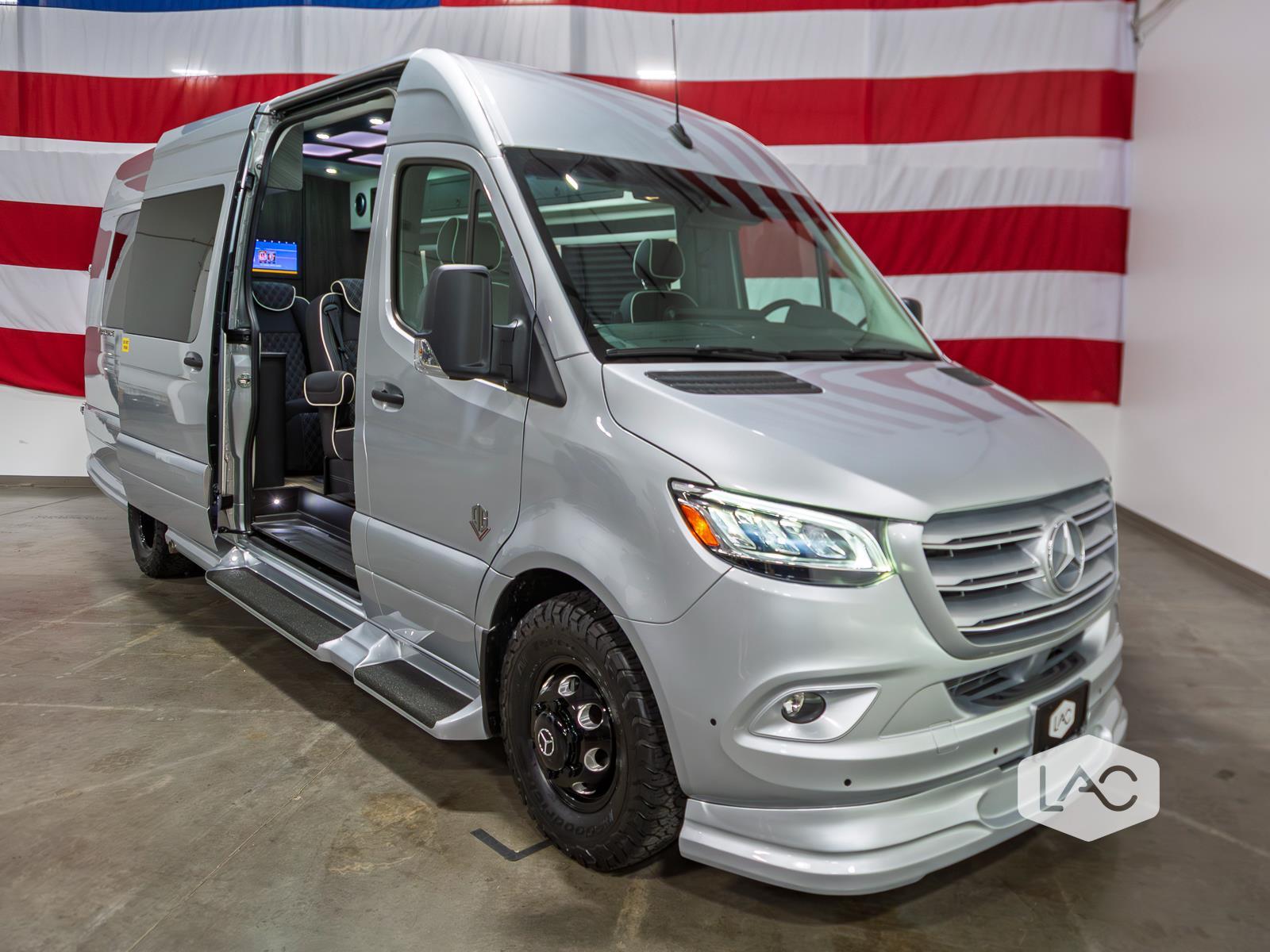 2023 Mercedes Benz Sprinter 3500 photo 20
