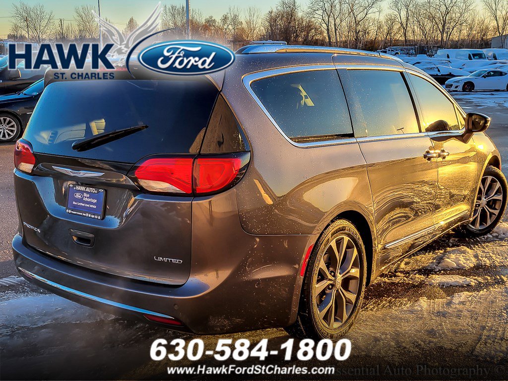 2017 CHRYSLER PACIFICA - Image 6