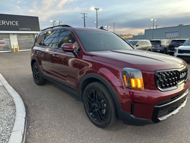 Used 2024 RED Kia EX X-Line image 1