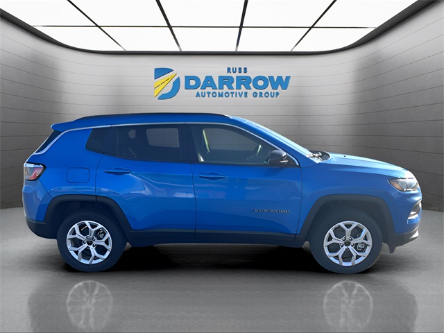 2025 Jeep Compass Latitude photo 5