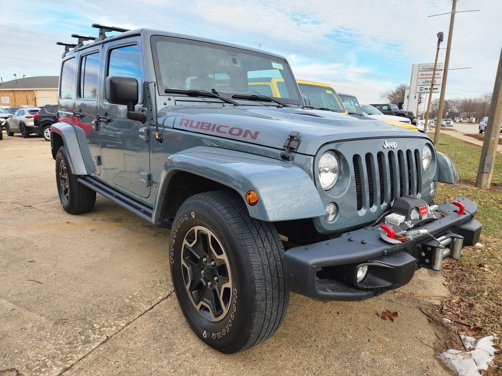 2015 Jeep Wrangler Unlimited Rubicon's photo