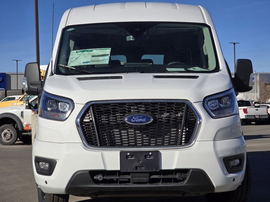 2025 Ford Transit Passenger Van XLT photo 3