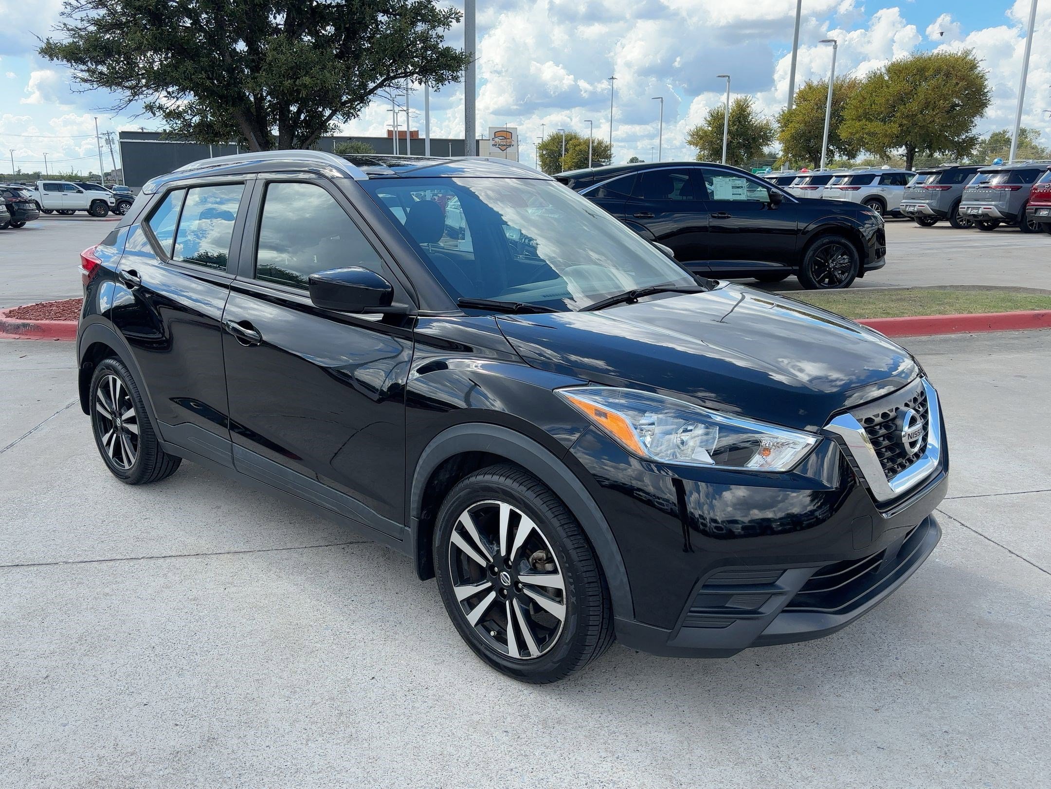 2020 Nissan Kicks SV photo 7