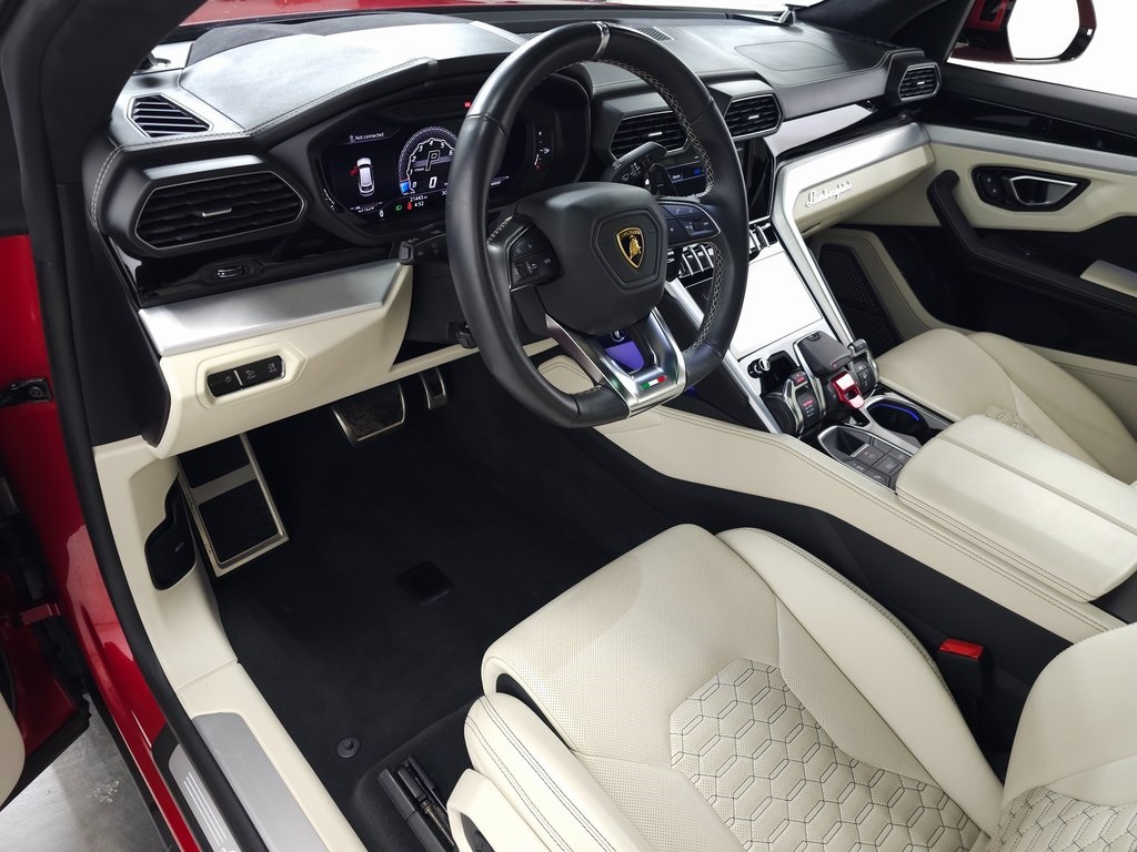 2021 LAMBORGHINI URUS - Image 20