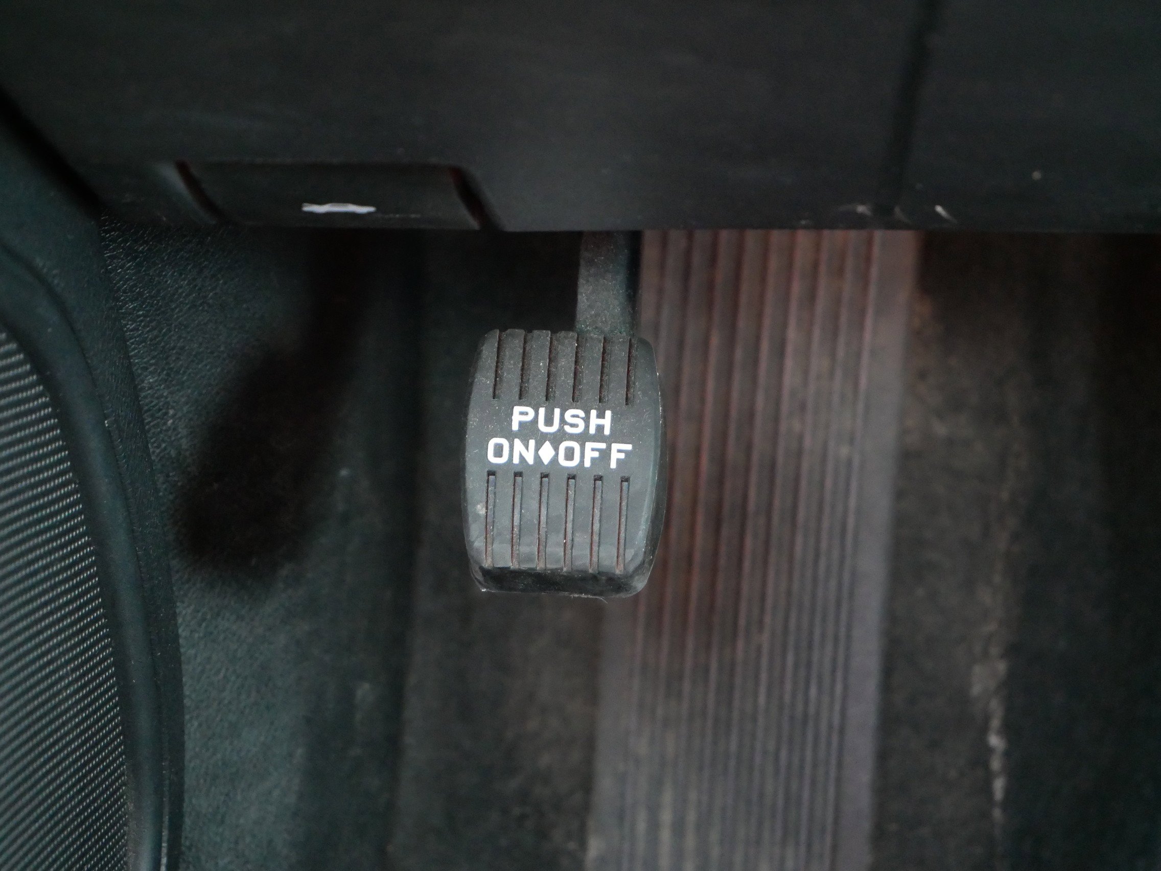 2013 Chrysler 300 photo 20
