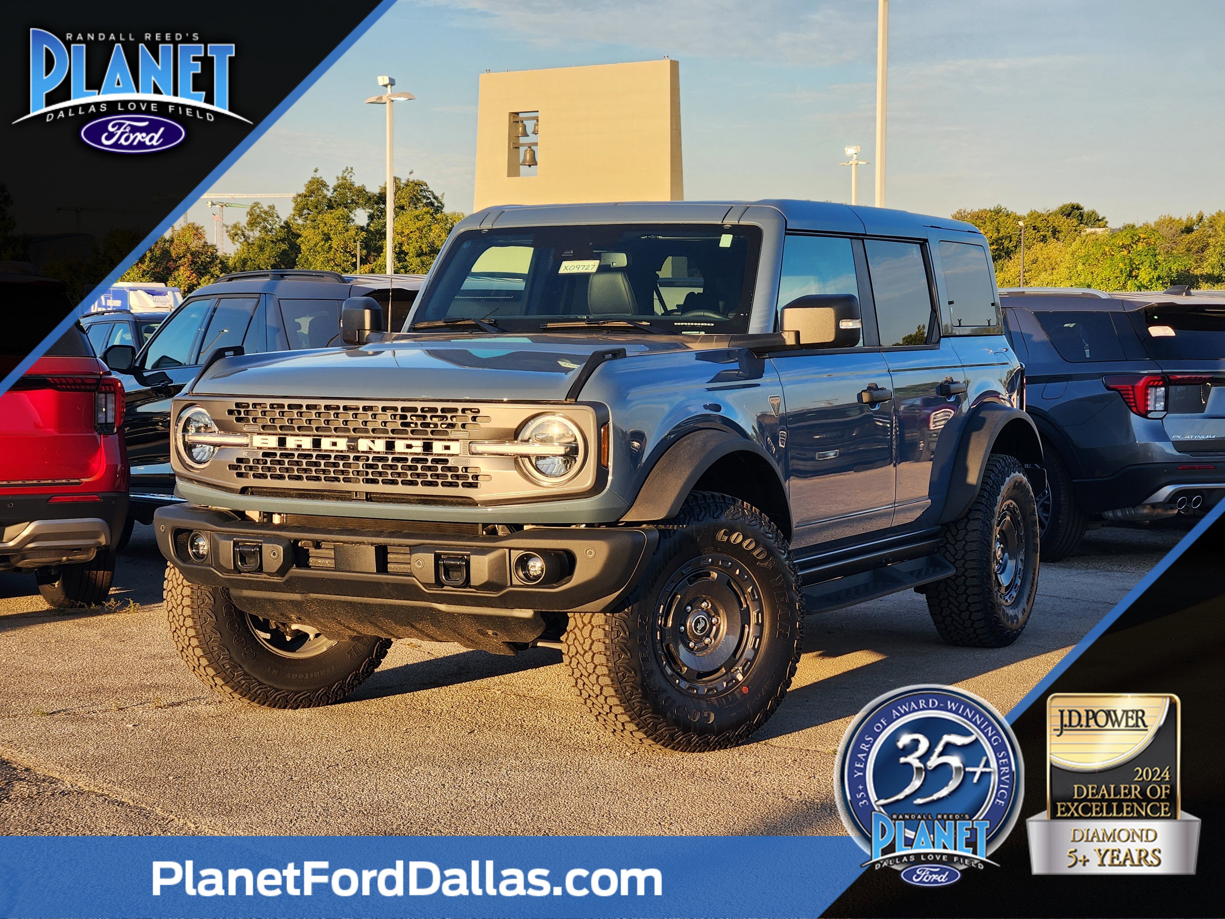 2025 Ford Bronco 4-Door Badlands's photo
