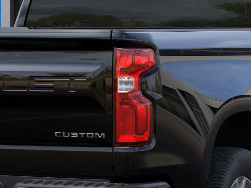 2026 Chevrolet Silverado 1500 Custom photo 11