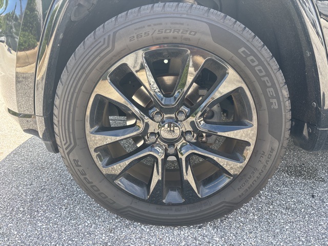 2020 Jeep Grand Cherokee Altitude photo 7