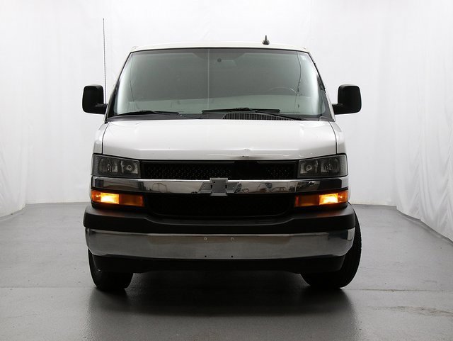 2019 Chevrolet Express Cargo 3500 photo 4