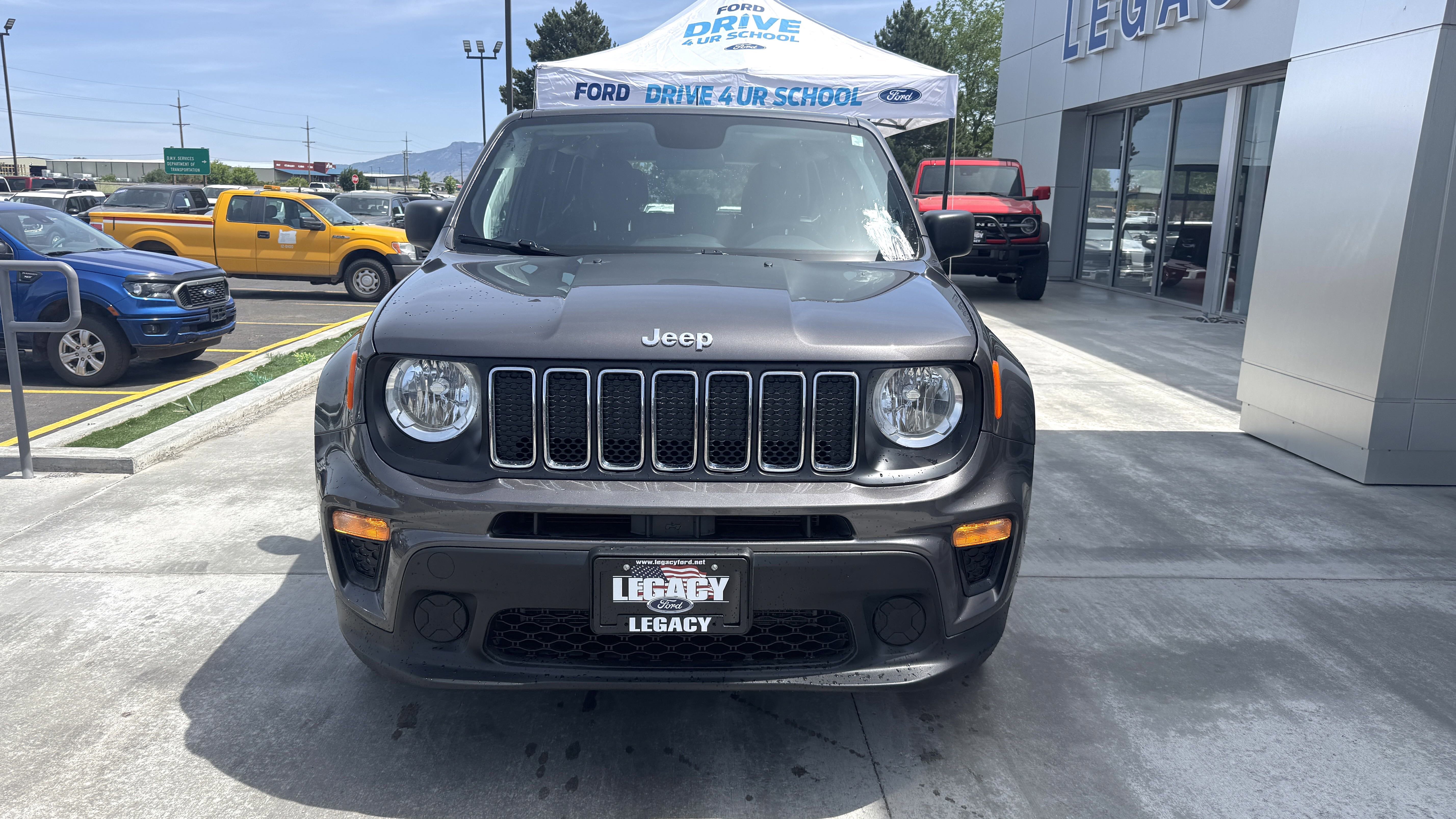 Used 2019 Jeep Renegade Sport with VIN ZACNJAABXKPK79573 for sale in La Grande, OR