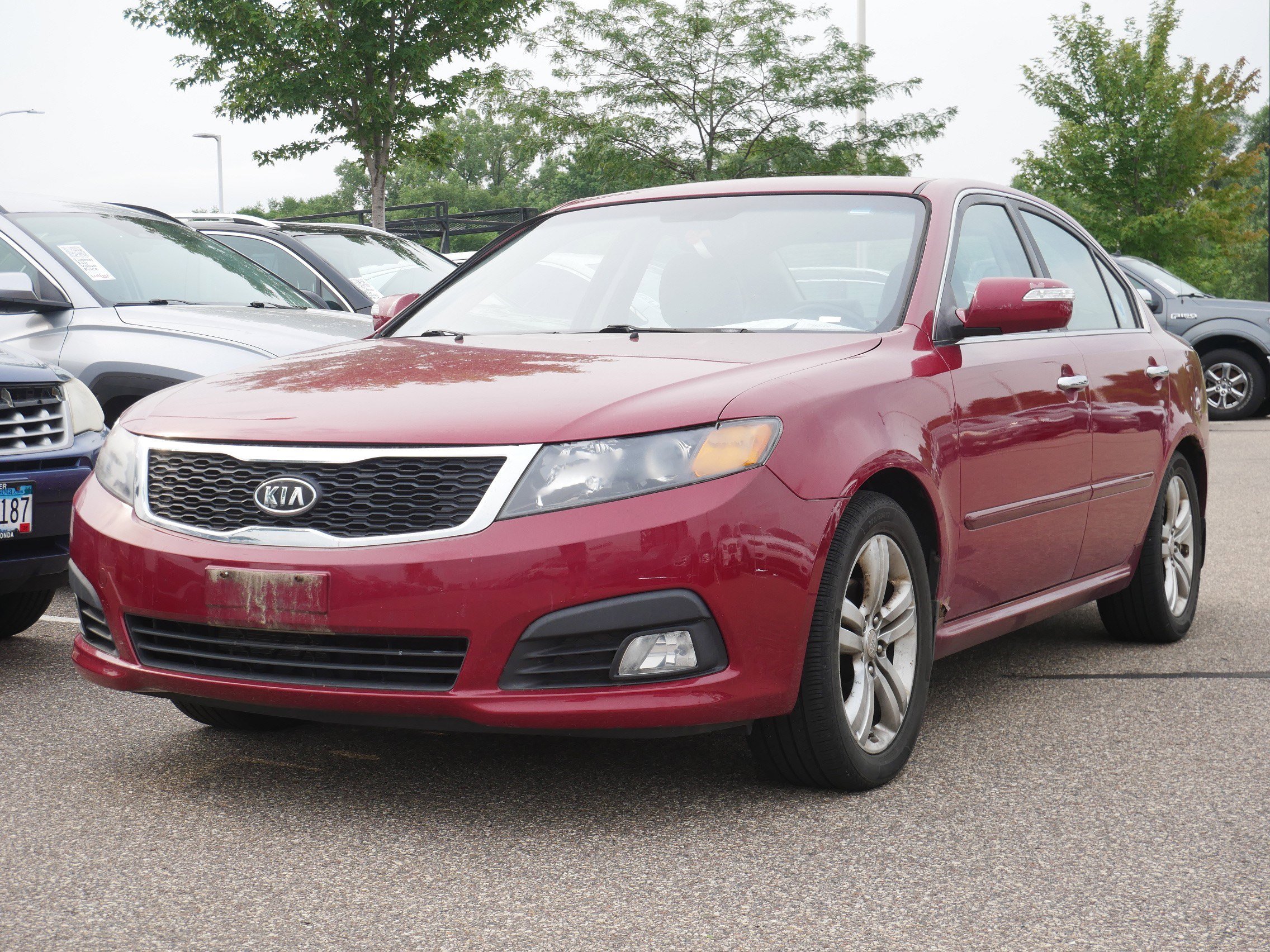 Used 2009 Kia Optima SX with VIN KNAGE224395363837 for sale in Brooklyn Center, Minnesota