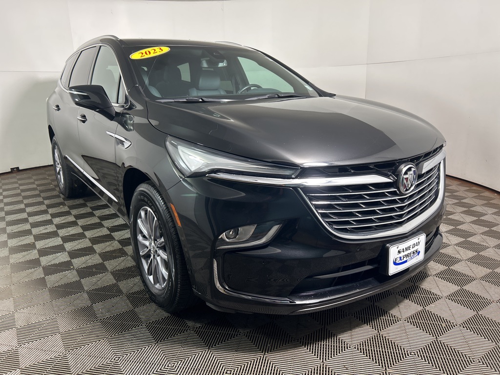 2023 Buick Enclave Essence photo 4