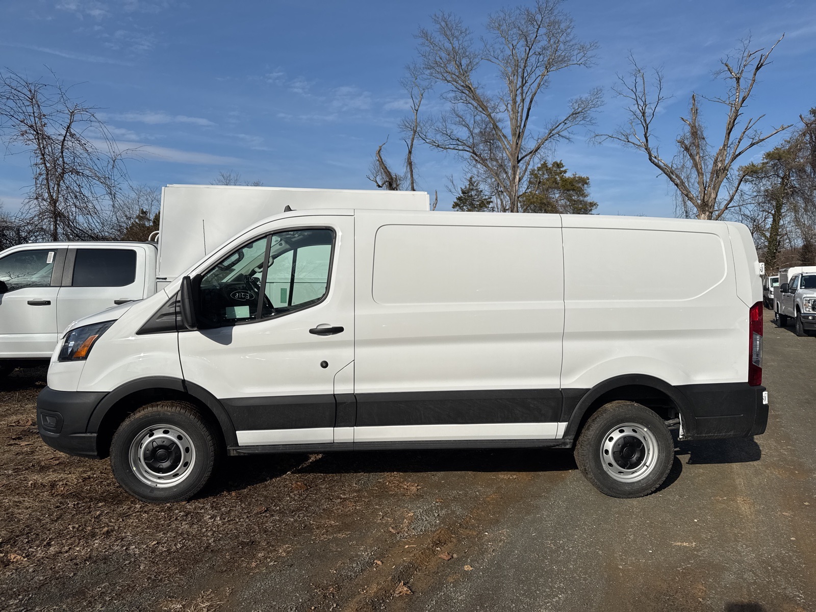 2024 Ford Transit photo 4