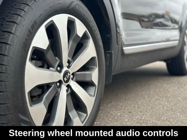 2020 Kia Telluride S photo 4