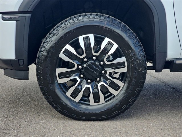 2026 Gmc Sierra 2500 HD Denali Ultimate photo 6