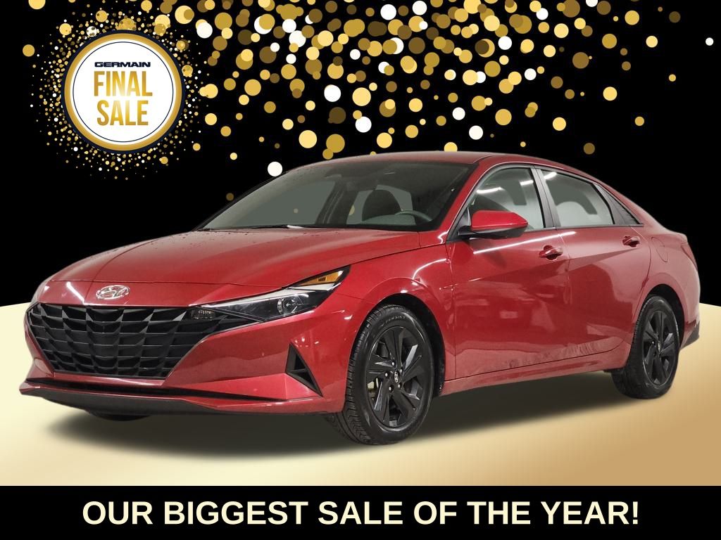 2022 Hyundai Elantra SEL's photo