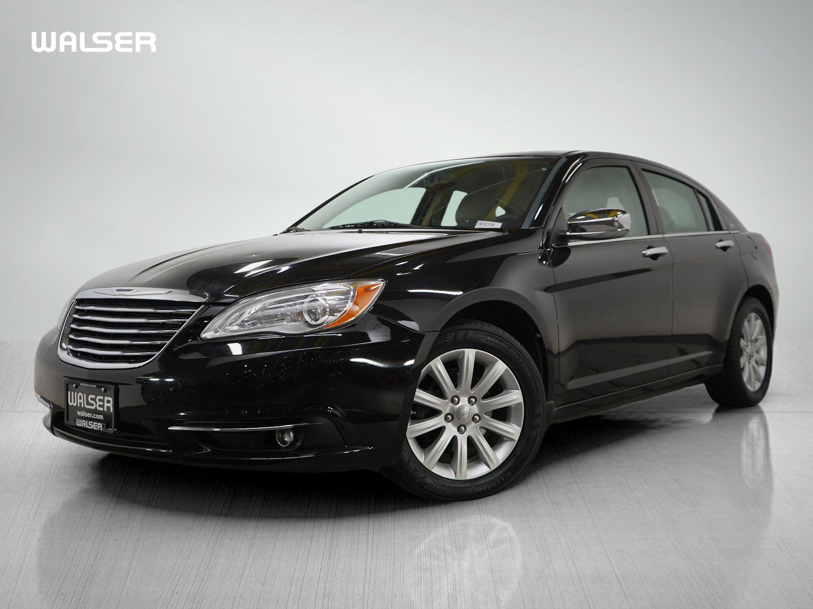 2013 Chrysler 200 Limited