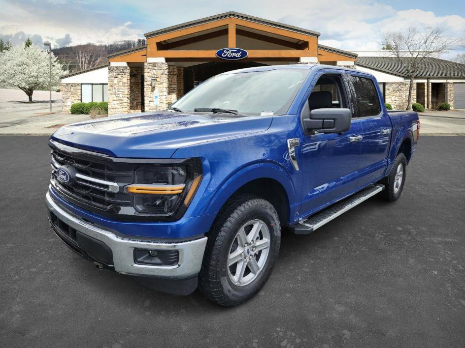 2024 Ford F-150 XLT photo 3