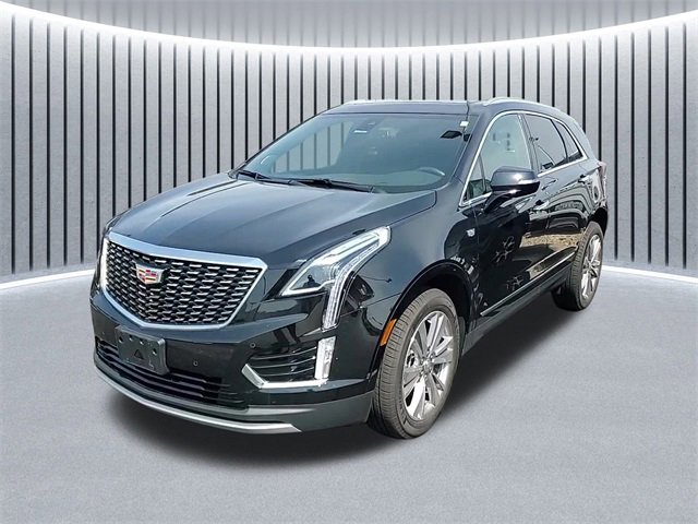 Used 2024 Stellar Black Metallic Cadillac Premium Luxury image 13