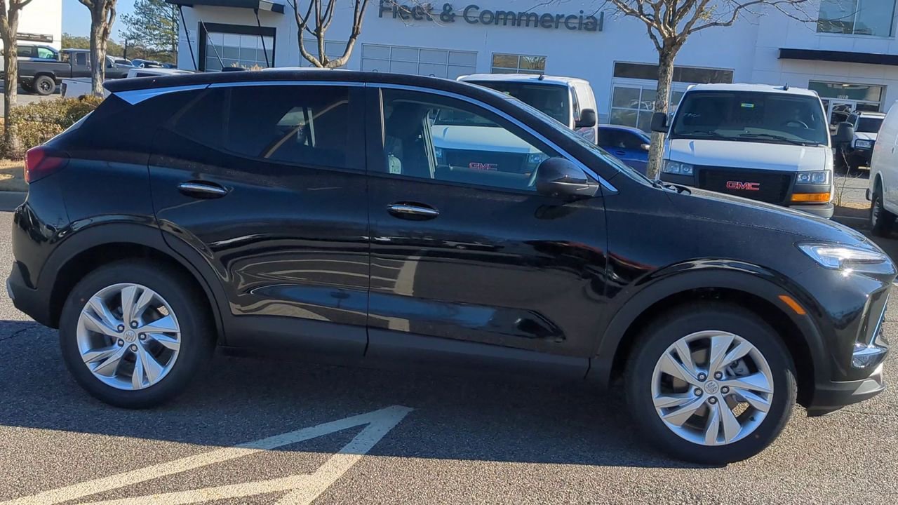 2025 Buick Encore GX Preferred photo 9