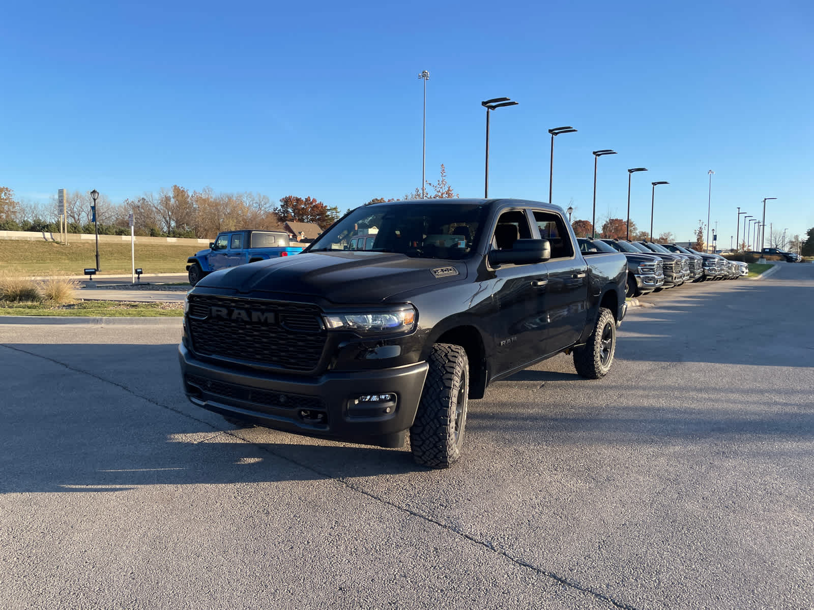2026 Ram 1500 Warlock photo 4