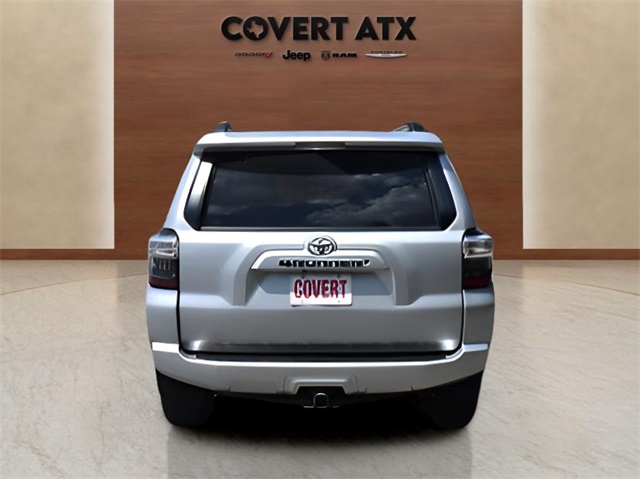 2021 Toyota 4Runner SR5 photo 4