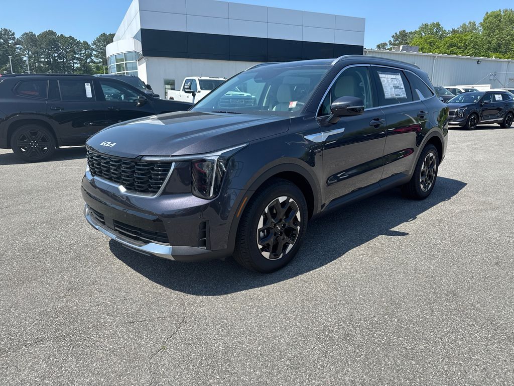 2025 Kia Sorento S photo 7