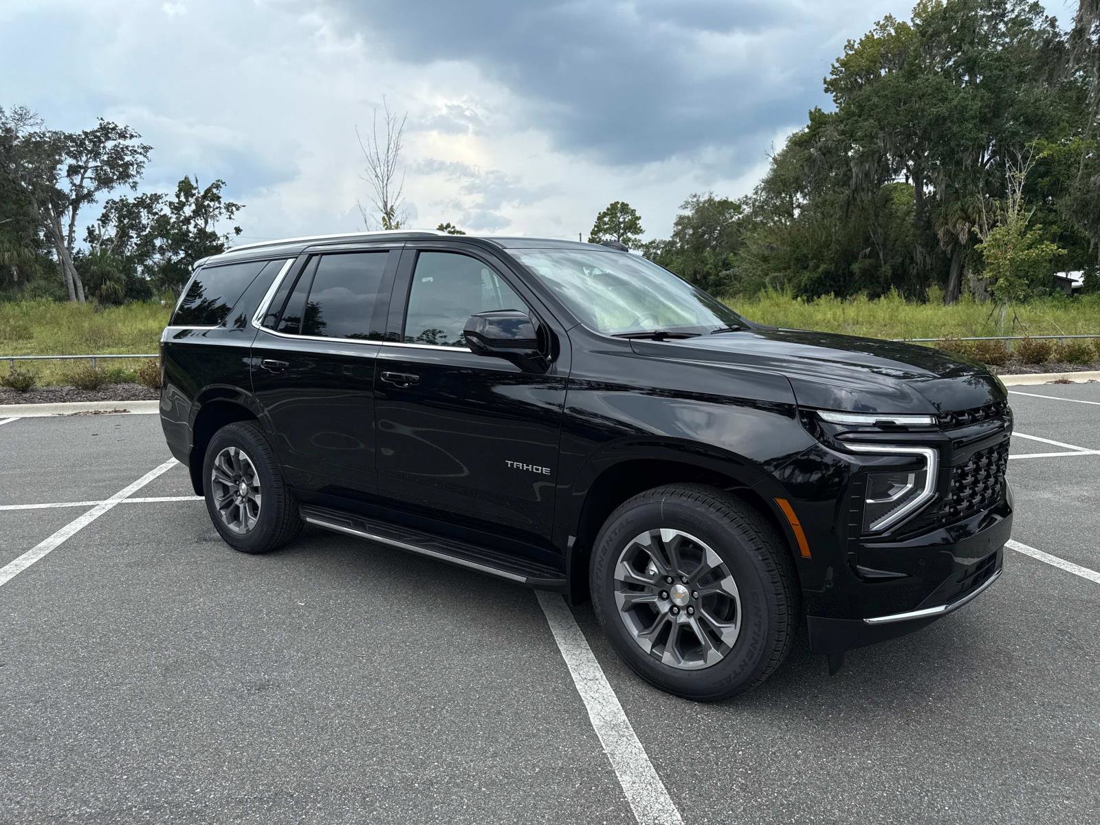 2025 Chevrolet Tahoe LS's photo