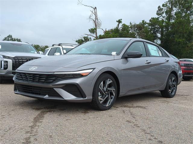 2025 Hyundai Elantra SEL Sport photo 2