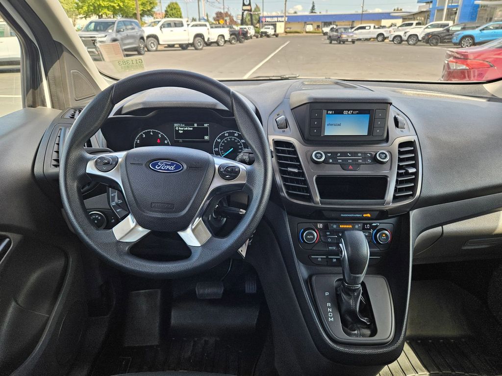 2022 Ford Transit Connect XL Wagon photo 18