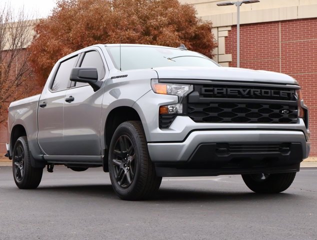 2026 Chevrolet Silverado 1500 Custom's photo