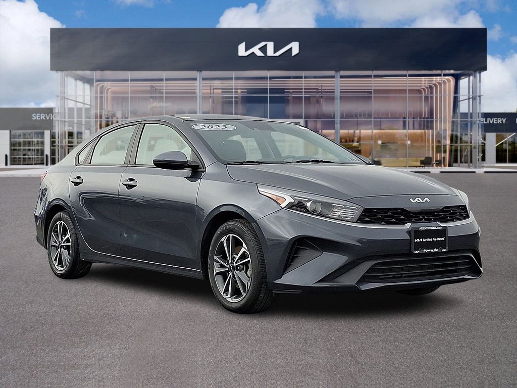 2023 Kia Forte LXS