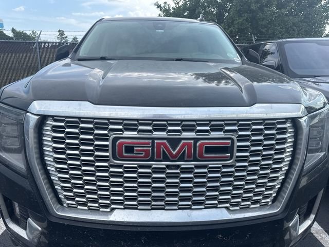 2022 Gmc Yukon XL Denali photo 2