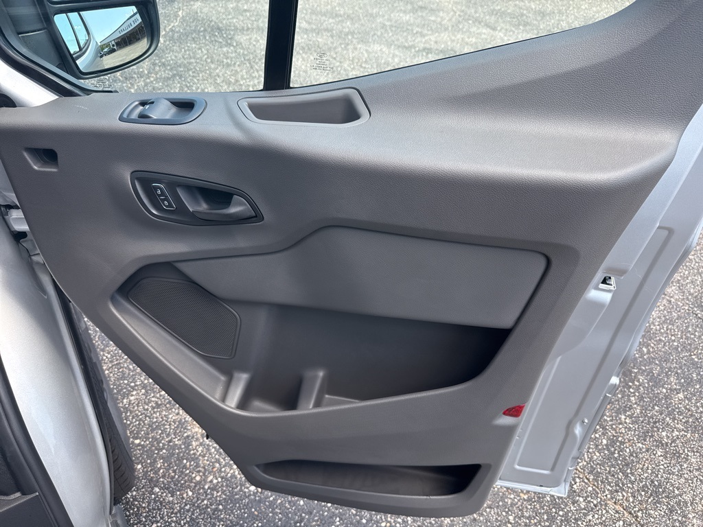 2025 Ford Transit Passenger Van XL photo 15