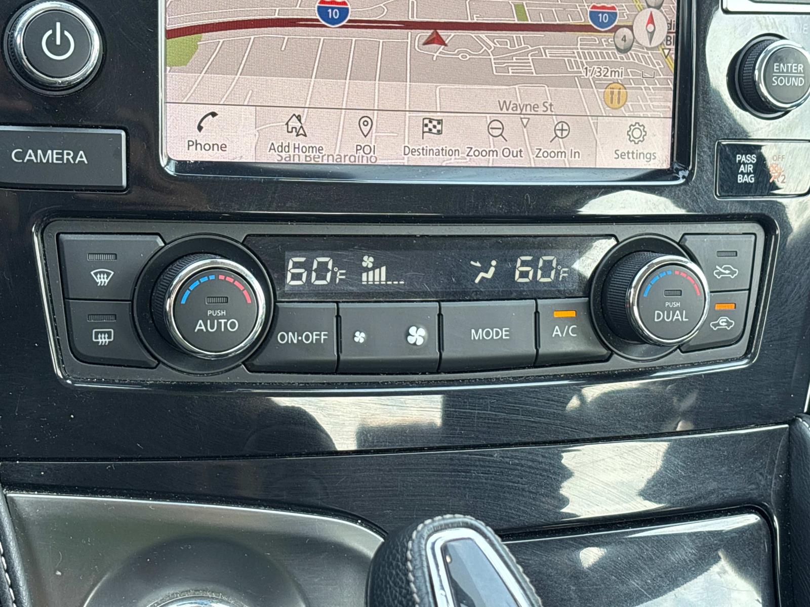 2023 Nissan Maxima SV photo 14