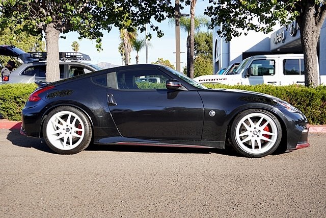 Used 2020 Black Nissan Nismo image 6