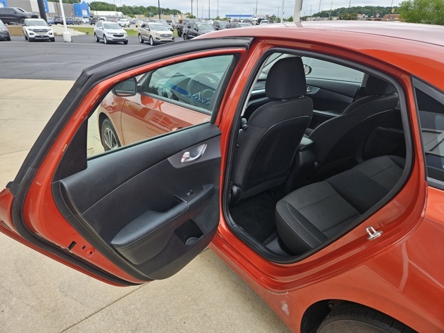 2022 Kia Forte LXS photo 11
