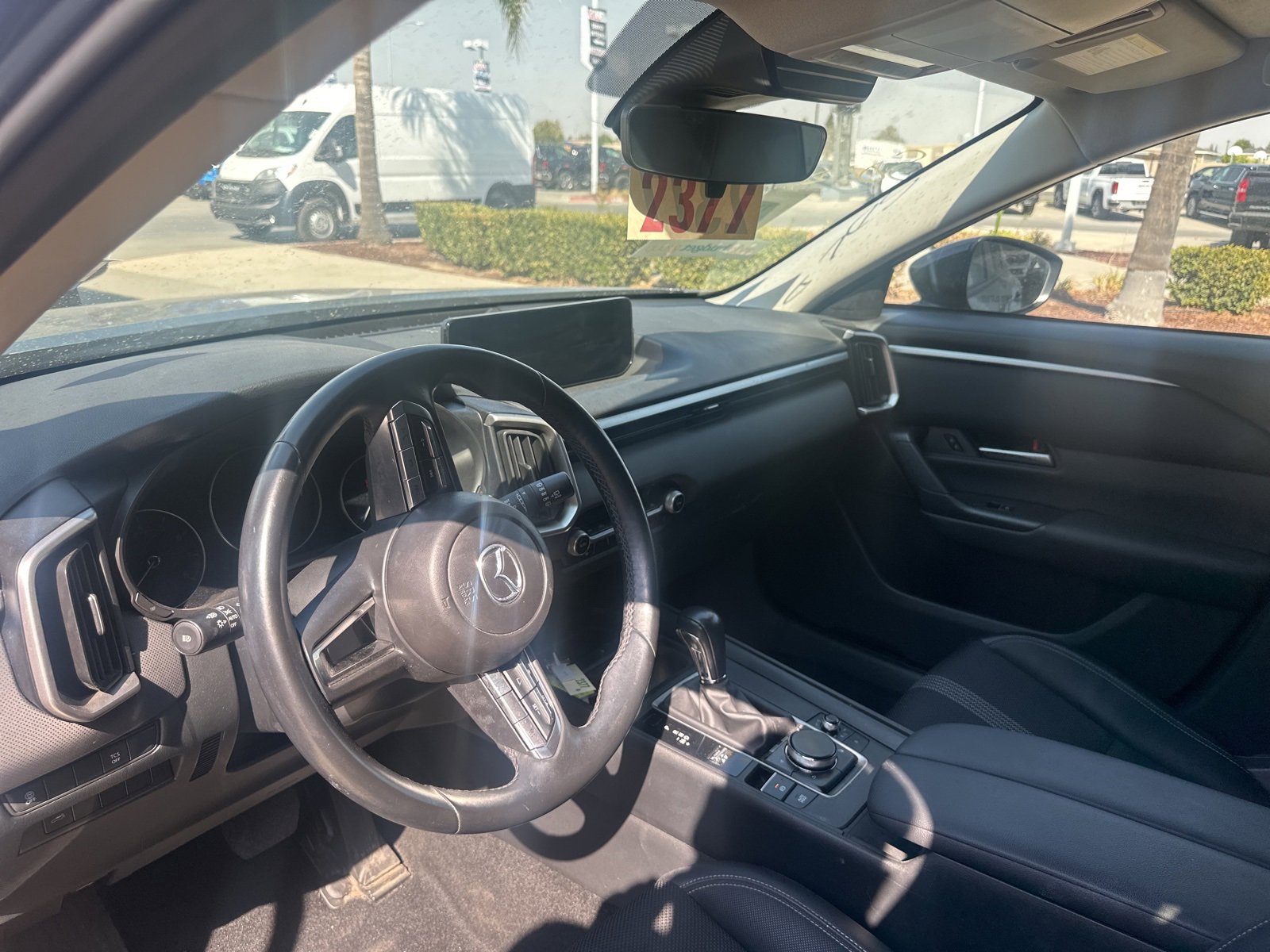 2024 Mazda CX-50 2.5 S Preferred photo 2