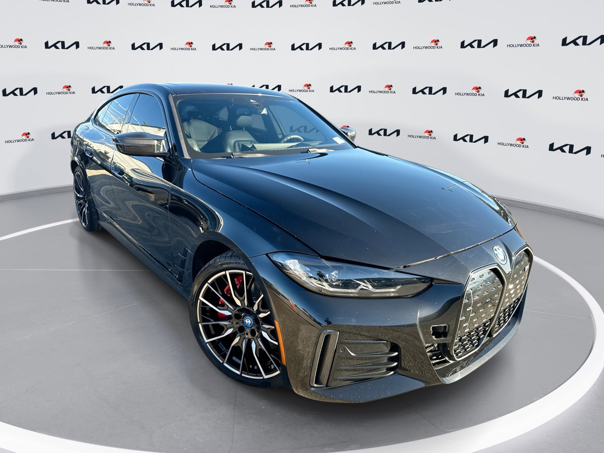 2023 BMW i4 M50's photo