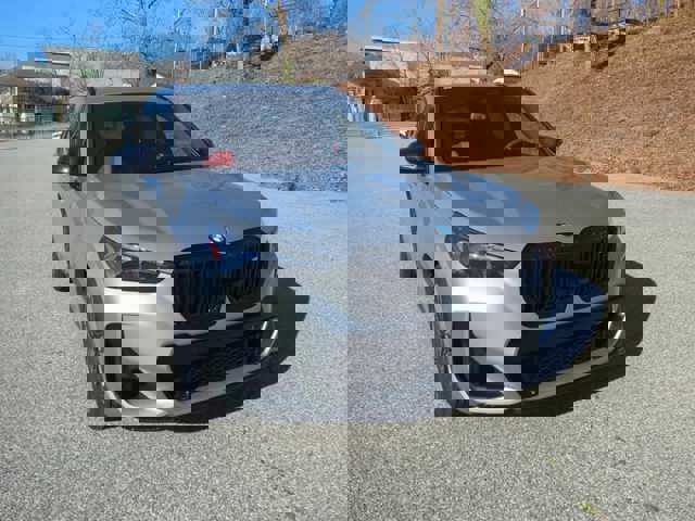 2025 Bmw X1 M35i photo 3