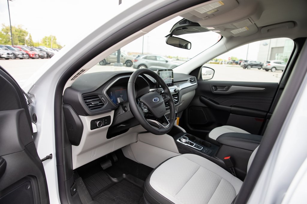2025 Ford Escape Active photo 14