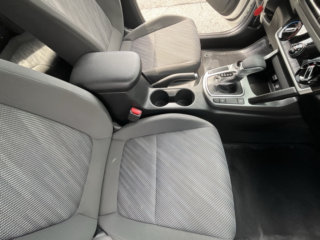 2023 Kia Seltos LX photo 30