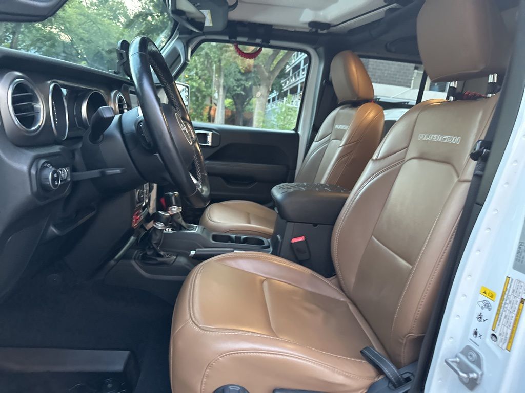 2020 Jeep Gladiator Rubicon photo 17