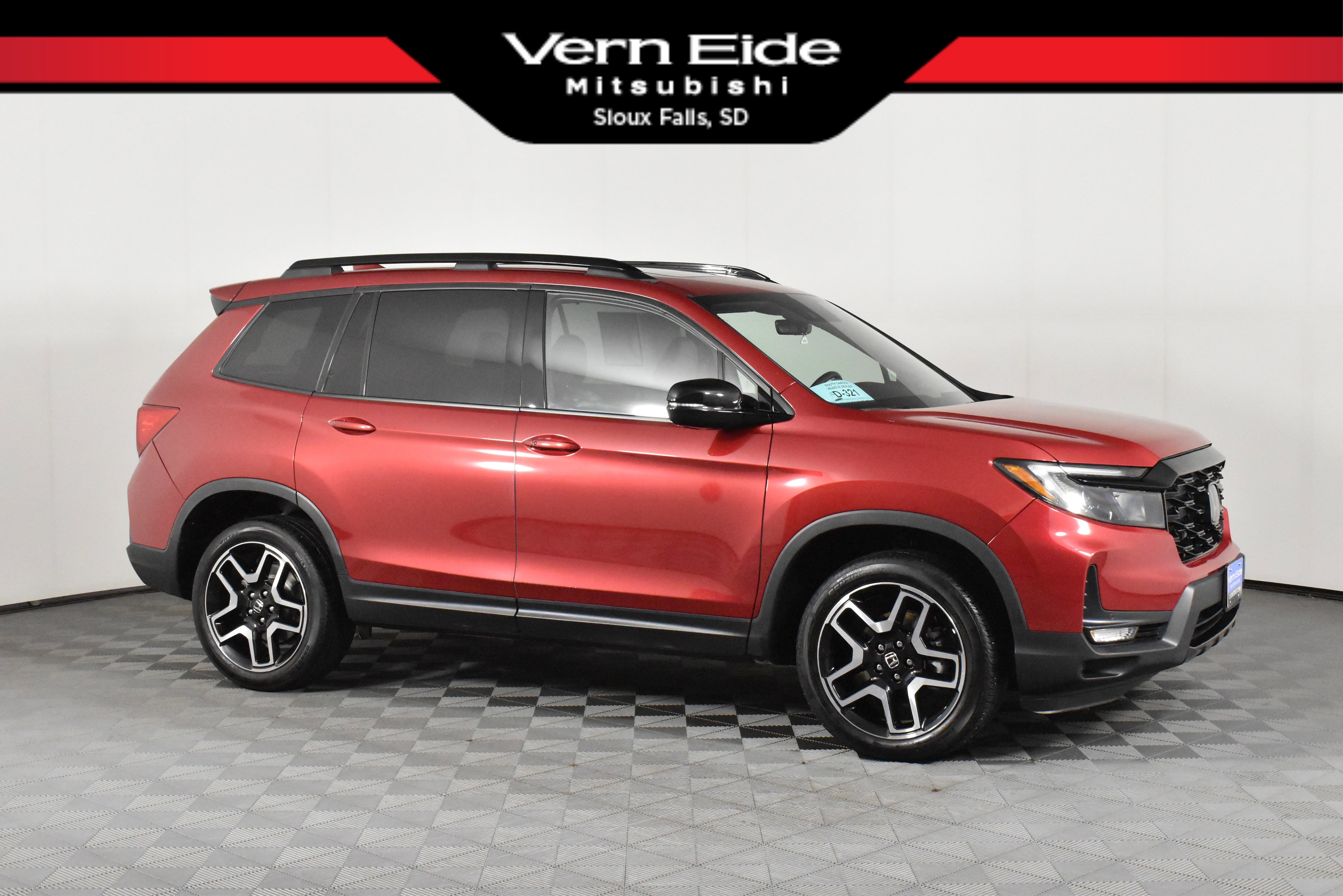 2023 Honda Passport Elite's photo