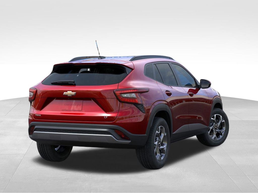 2026 Chevrolet Trax LT photo 3