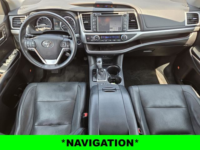2017 Toyota Highlander Limited photo 6