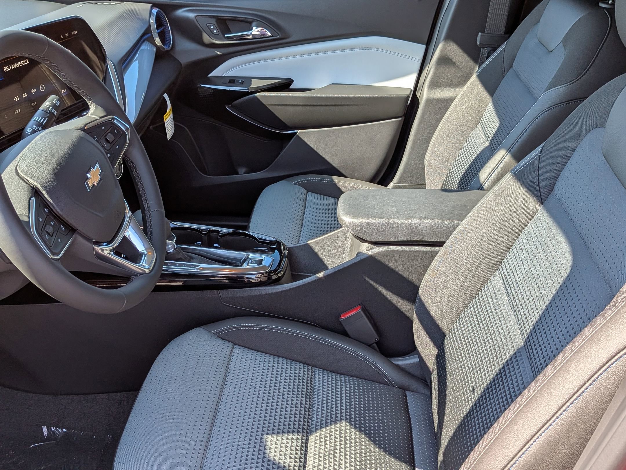 2026 Chevrolet Trax LT photo 14